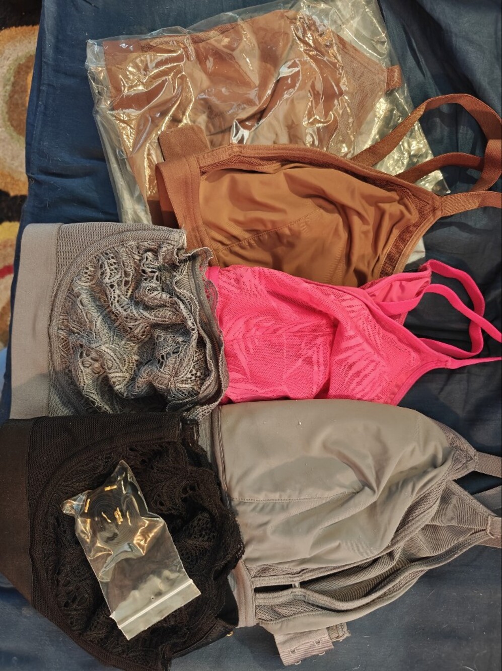 Lively Bras - Pink, Brown, Smoke, Black (Pack)